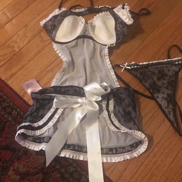 Victoria secrets apron front bow back nightie - Picture 2 of 7